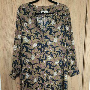 Loft long sleeved patterned dress
